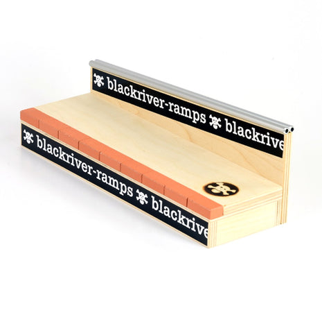 +blackriver-ramps+ Brick ‘n‘ Rail - yellowood fingerboard fingerskate